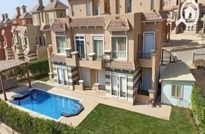 Villa - 5 Bedrooms - 7 Bathrooms for sale in Kayan - Sheikh Zayed Compounds - Sheikh Zayed City - Giza