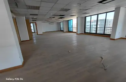 Office Space - Studio for rent in Bank Center Street - South Teseen St. - The 5th Settlement - New Cairo City - Cairo