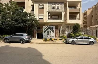 Apartment - 3 Bedrooms - 2 Bathrooms for sale in South Lotus - El Lotus - New Cairo City - Cairo Apartment - 3 Bedrooms - 2 Bathrooms for sale in South Lotus - El Lotus - New Cairo City - Cairo