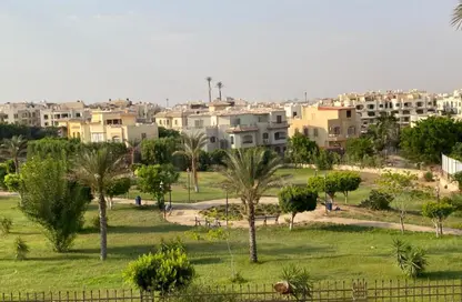 شقة - 3 غرف نوم - 3 حمامات للبيع في شارع زيزينيا - المستثمرين الجنوبية - مدينة القاهرة الجديدة - القاهرة