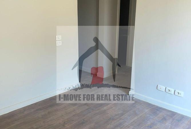 7998083 - Property Image 2