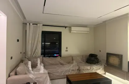 شقة - 3 غرف نوم - 3 حمامات للايجار في شارع ابو داوود الظاهري - المنطقة السادسة - مدينة نصر - القاهرة شقة - 3 غرف نوم - 3 حمامات للايجار في شارع ابو داوود الظاهري - المنطقة السادسة - مدينة نصر - القاهرة