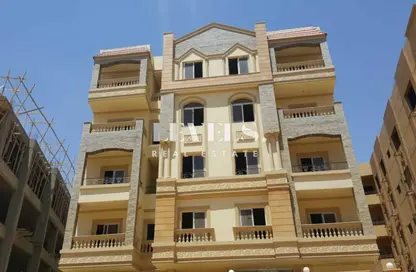 Apartment - 3 Bedrooms - 1 Bathroom for sale in South Lotus - El Lotus - New Cairo City - Cairo