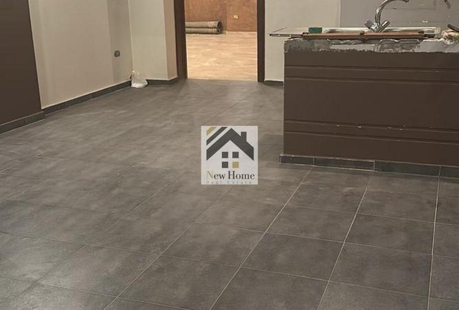 8371401 - Property Image 3