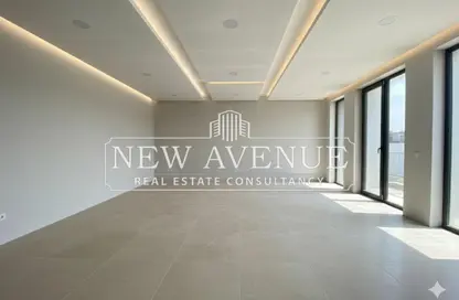Office Space - Studio - 2 Bathrooms for rent in Mivida - 5th Settlement Compounds - The 5th Settlement - New Cairo City - Cairo