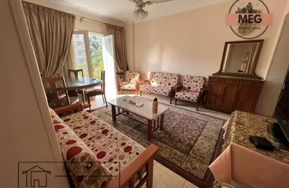 Apartment - 2 Bedrooms - 1 Bathroom for rent in Street 216 - Degla - Hay El Maadi - Cairo