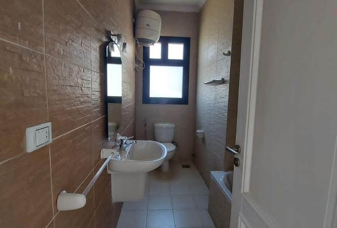 8421641 - Property Image 3