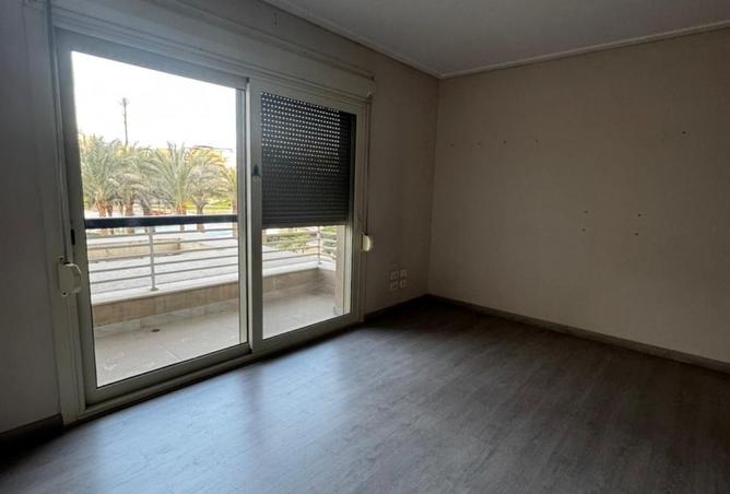 8489404 - Property Image 3