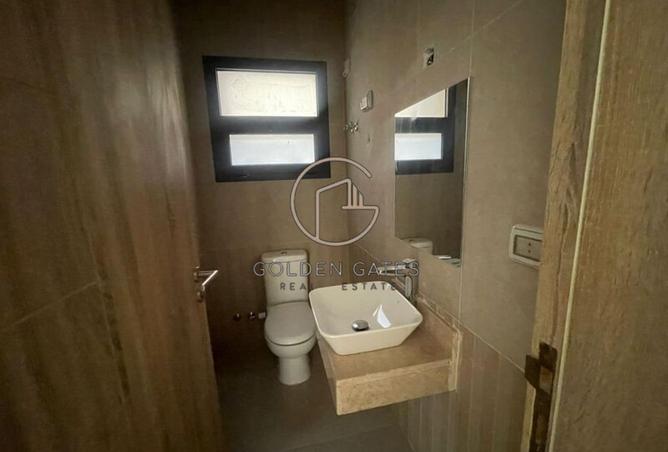 8476605 - Property Image 2