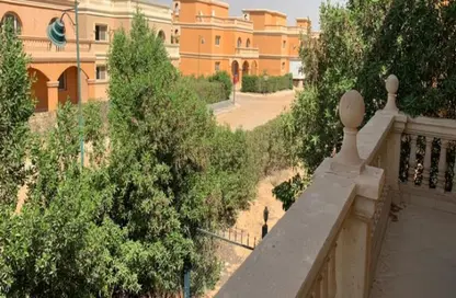 فيلا - 4 غرف نوم - 2 حمامات للبيع في ستيلا هليوبوليس - طريق مصر إسماعيلية الصحراوي - القاهرة