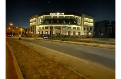 عيادة - استوديو - 1 حمام للايجار في ذا جيت بلازا مول - الحي العاشر - الشيخ زايد - الجيزة