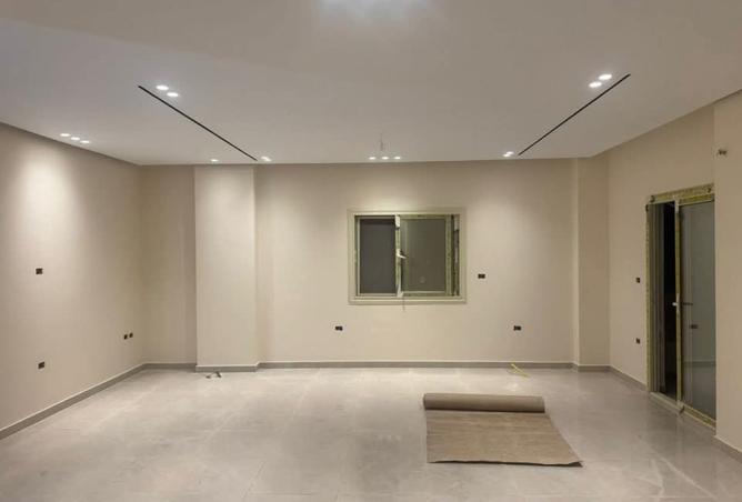 8443045 - Property Image 3