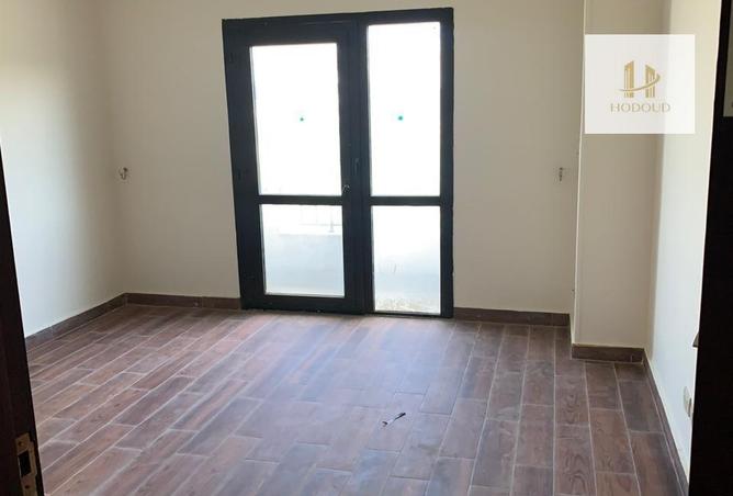 8210757 - Property Image 2