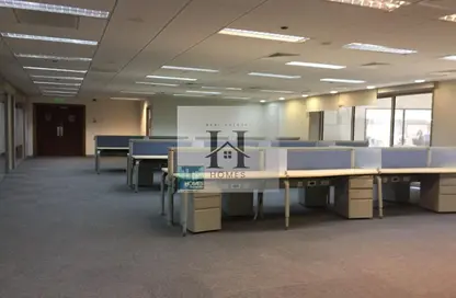 Half Floor - Studio - 3 Bathrooms for rent in Maadi Station Square - Maadi - Hay El Maadi - Cairo
