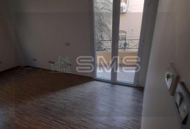 8230268 - Property Image 3