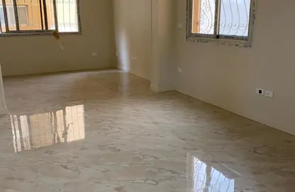 شقة - 2 غرف نوم - 1 حمام للبيع في اميرالد بارك - امتداد المستثمرين الشمالية - مدينة القاهرة الجديدة - القاهرة