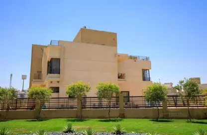 Villa - 4 Bedrooms - 5 Bathrooms for sale in Alma - 2nd District - Sheikh Zayed City - Giza