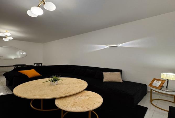 8062033 - Property Image 2