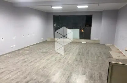 Shop - Studio - 1 Bathroom for rent in Bank Center Street - South Teseen St. - The 5th Settlement - New Cairo City - Cairo