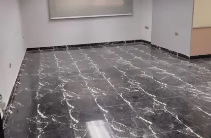 Apartment - 3 Bedrooms - 1 Bathroom for sale in Abbas Al Akkad St. - 1st Zone - Nasr City - Cairo