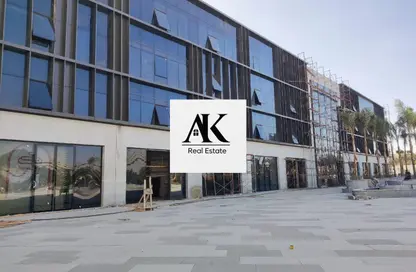 Office Space - Studio - 1 Bathroom for sale in Lake View Residence - 5th Settlement Compounds - The 5th Settlement - New Cairo City - Cairo