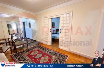 Apartment - 3 Bedrooms - 2 Bathrooms for rent in Kafr Abdo St. - Kafr Abdo - Roushdy - Hay Sharq - Alexandria