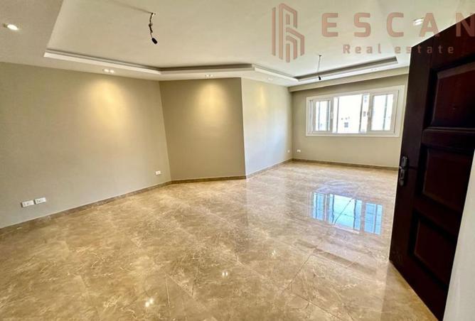 8386399 - Property Image 3