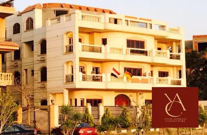 Villa for sale in Ganoob El Acadimia - New Cairo City - Cairo