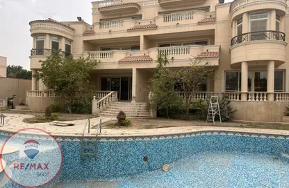 Villa - 7+ Bedrooms - 7+ Bathrooms for sale in Katameya Residence - The 1st Settlement - New Cairo City - Cairo