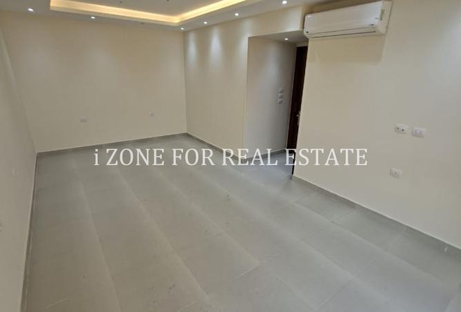 8307395 - Property Image 3