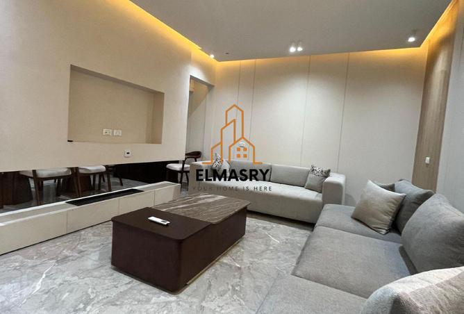 8176504 - Property Image 2