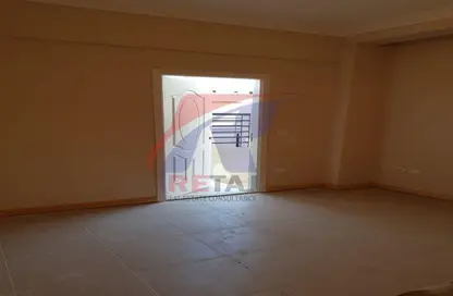 Apartment - 2 Bedrooms - 1 Bathroom for rent in West Arabella - 5th Settlement Compounds - The 5th Settlement - New Cairo City - Cairo