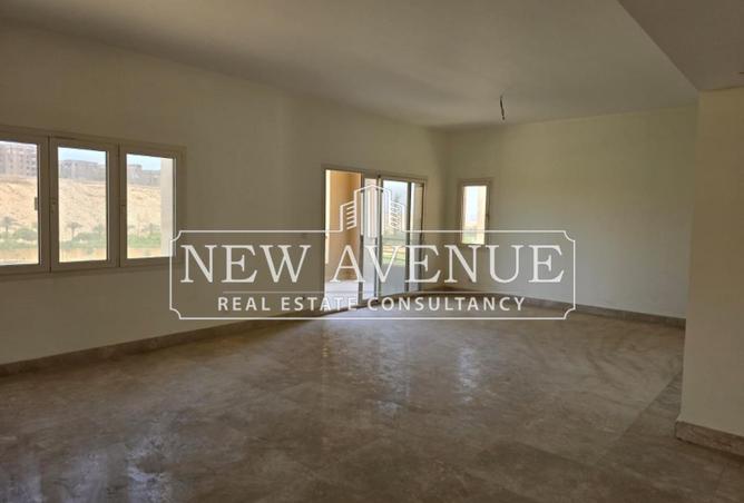 8303557 - Property Image 2