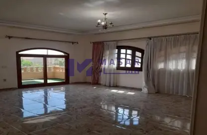 Apartment - 3 Bedrooms - 2 Bathrooms for sale in Al Narges 3 - Al Narges - New Cairo City - Cairo