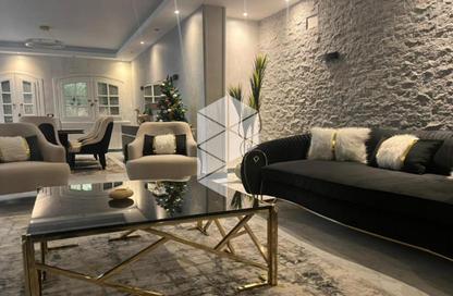 Villa - 6 Bedrooms - 5 Bathrooms for sale in Al Shorouk Road - 1st Neighborhood - 8th District - Shorouk City - Cairo