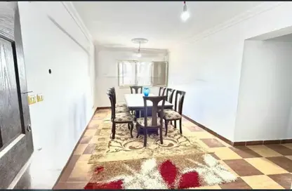 Apartment - 4 Bedrooms - 2 Bathrooms for sale in Green Towers - Smouha - Hay Sharq - Alexandria Apartment - 4 Bedrooms - 2 Bathrooms for sale in Green Towers - Smouha - Hay Sharq - Alexandria