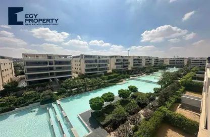 Apartment - 2 Bedrooms - 3 Bathrooms for sale in Lake View Residence 2 - 5th Settlement Compounds - The 5th Settlement - New Cairo City - Cairo