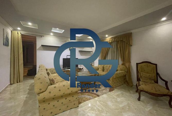 8253021 - Property Image 3