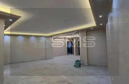 Apartment - 3 Bedrooms - 3 Bathrooms for rent in Al Gezira St. - South Investors Area - New Cairo City - Cairo