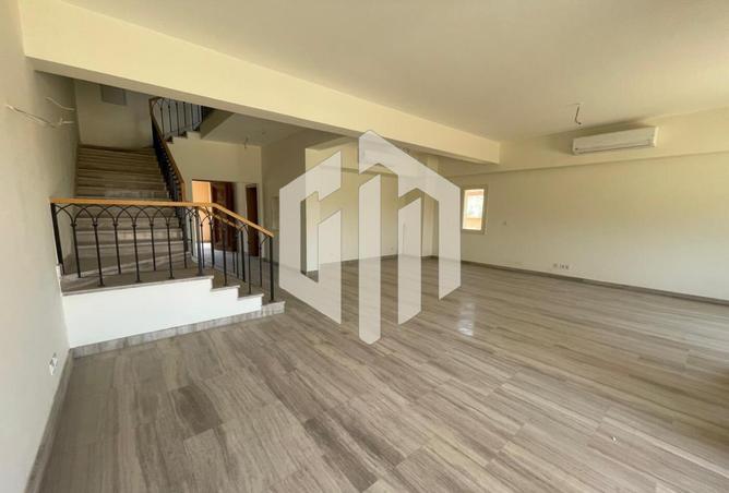 7967941 - Property Image 2