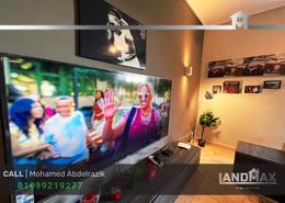 Apartment - 2 bedrooms for للايجار in Palm Hills Village Gate - South Investors Area - New Cairo City - Cairo