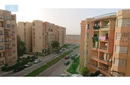 Apartment - 2 Bedrooms - 2 Bathrooms for sale in Al Fardous St. - Al Fardous City - Al Wahat Road - 6 October City - Giza