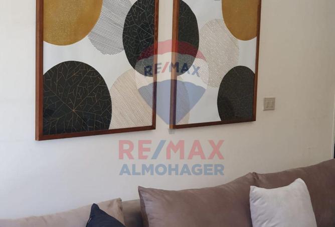 8086575 - Property Image 2