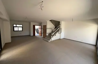 دوبلكس - 3 غرف نوم - 3 حمامات للايجار في كمبوند البروج - كمبوندات الشروق - مدينة الشروق - القاهرة