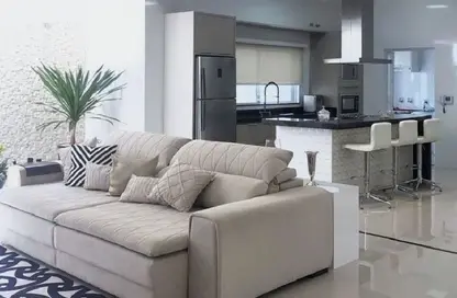 Apartment - 3 Bedrooms - 3 Bathrooms for sale in Hadayek Al Mohandessin - 4th District - Sheikh Zayed City - Giza