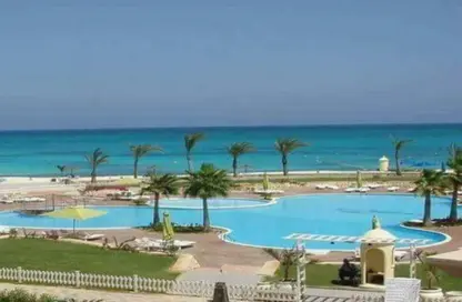 Chalet - 2 Bedrooms - 2 Bathrooms for sale in Lazorde Bay - Sidi Abdel Rahman - North Coast