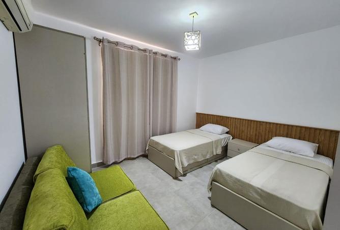 8020652 - Property Image 3