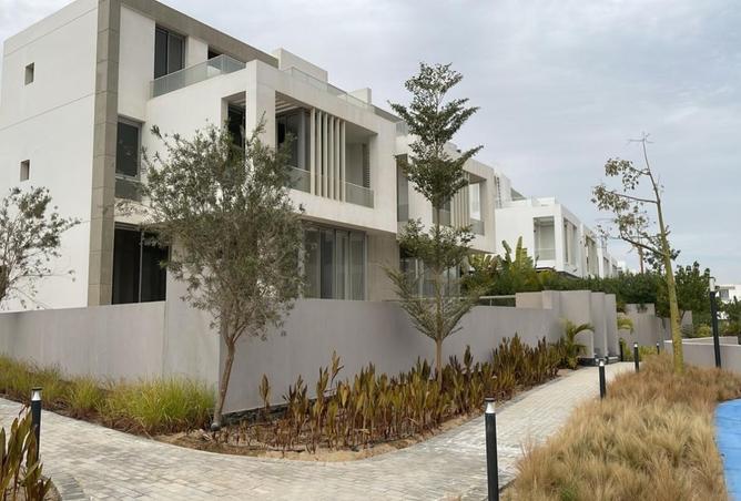 8228850 - Property Main Image