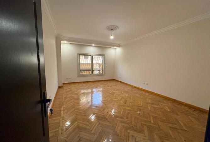 8174759 - Property Image 2