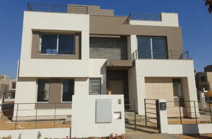 Villa - 5 Bedrooms - 5 Bathrooms for sale in Palm Hills New Cairo - 5th Settlement Compounds - The 5th Settlement - New Cairo City - Cairo